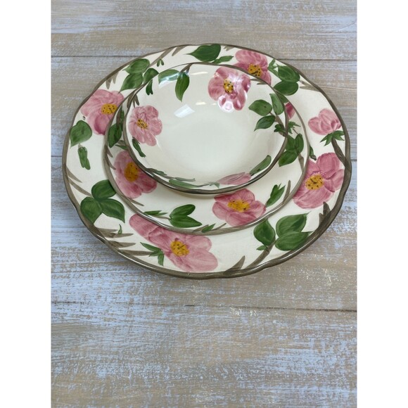 5 pc Franciscan Desert Rose Dinner Plate Salad Plate Berry Bowl Cup & Saucer - Picture 8 of 16
